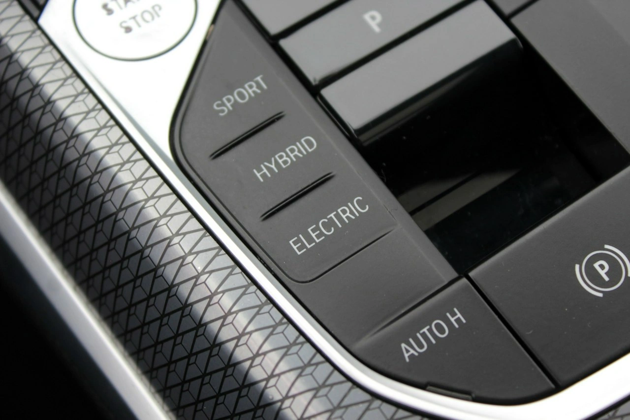 BMW 330 - Zdjęcie 34