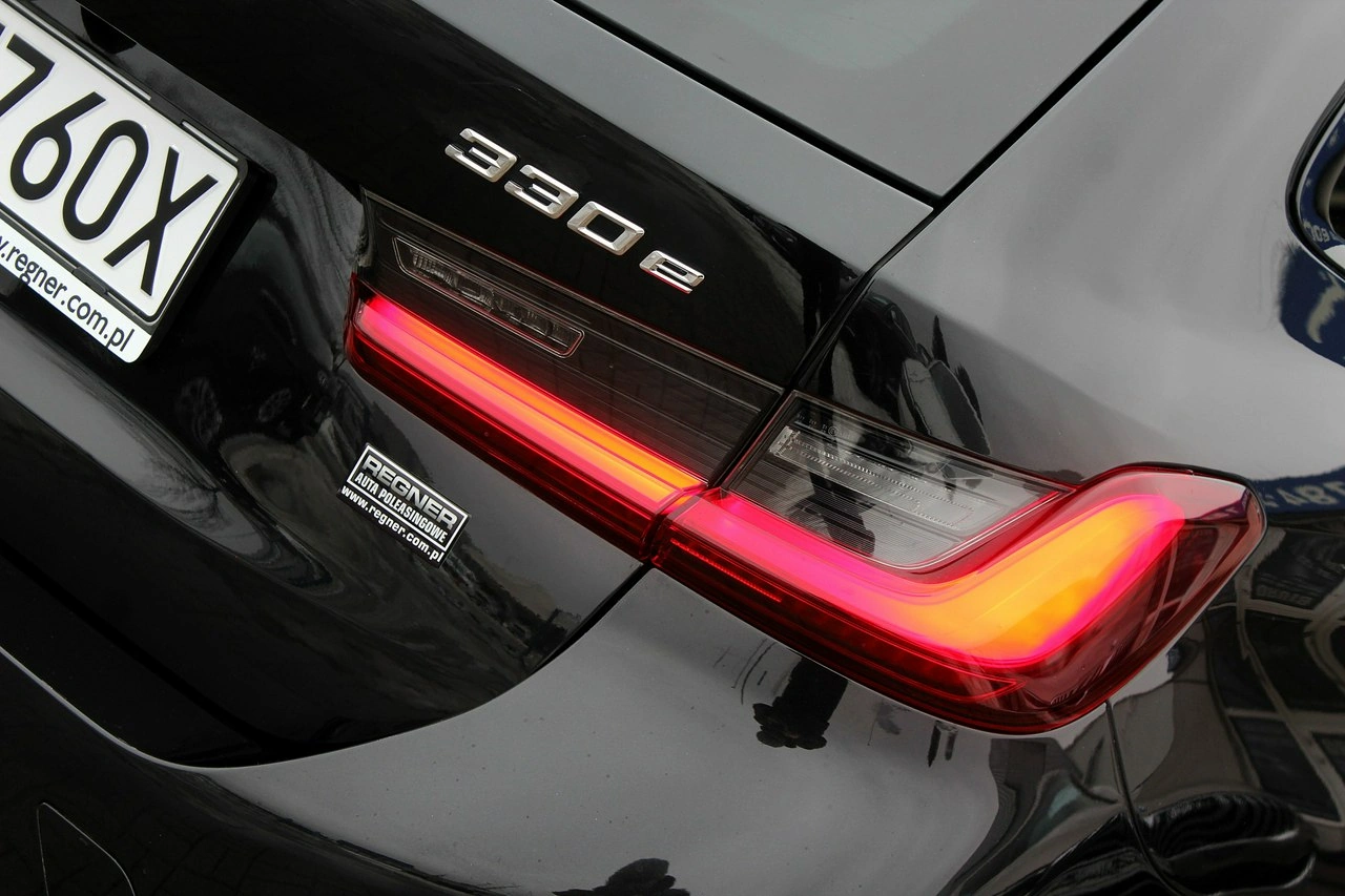 BMW 330 - Zdjęcie 37