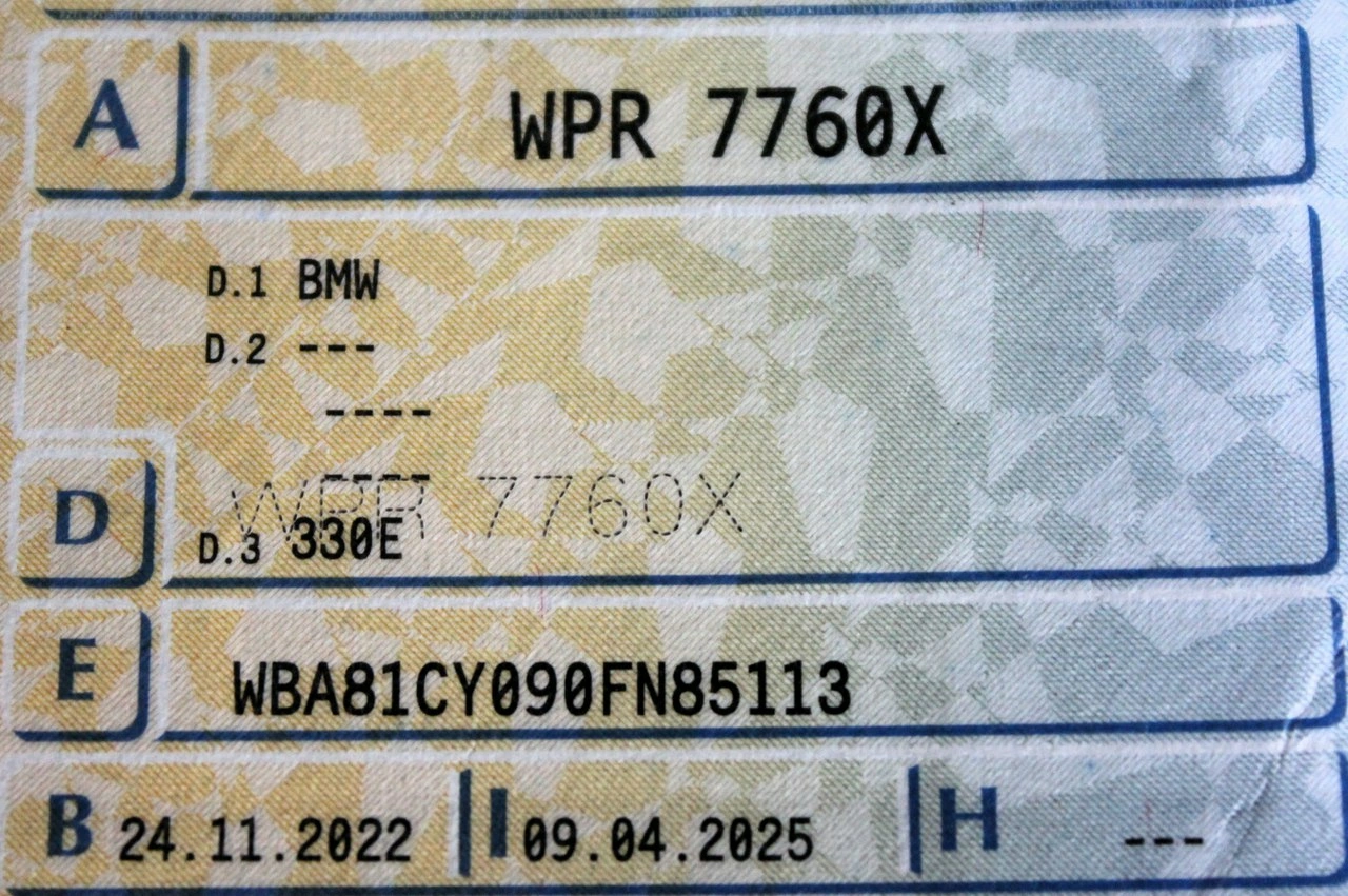 BMW 330 - Zdjęcie 6