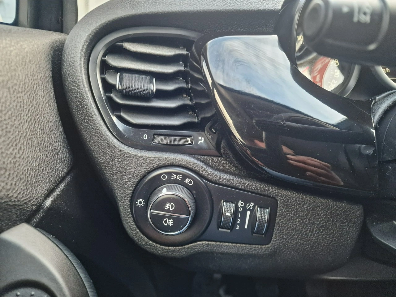 Fiat 500X - Zdjęcie 36