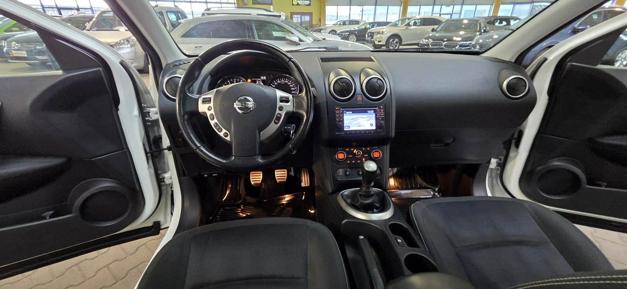 Nissan Qashqai - Zdjęcie 11