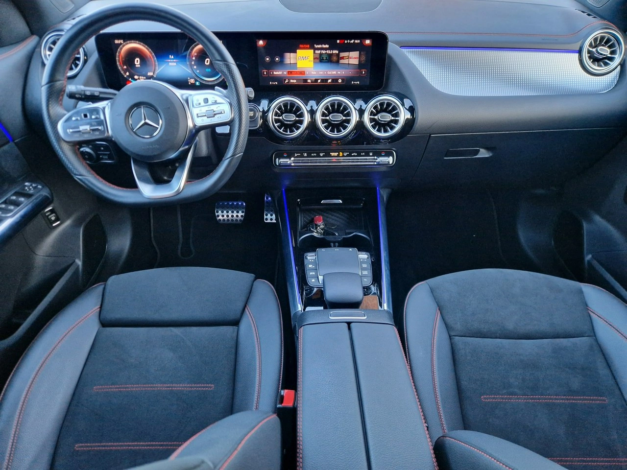 Mercedes EQA - Zdjęcie 14