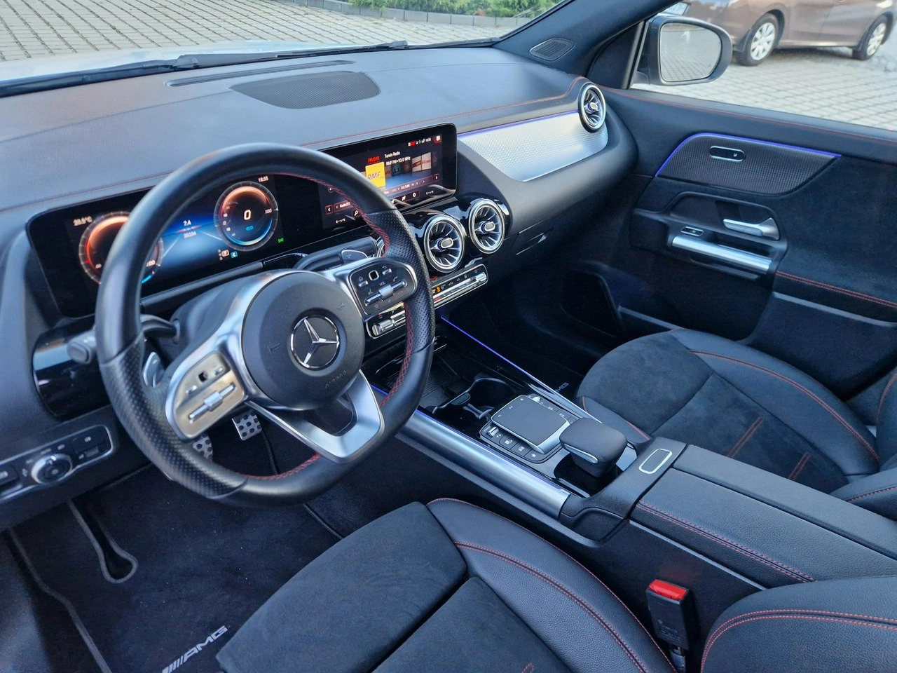 Mercedes EQA - Zdjęcie 30