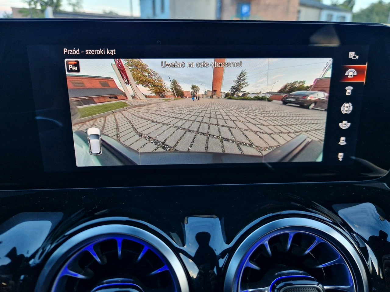 Mercedes EQA - Zdjęcie 32