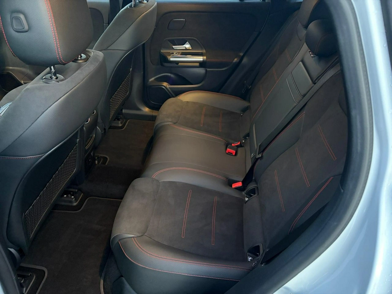 Mercedes EQA - Zdjęcie 54