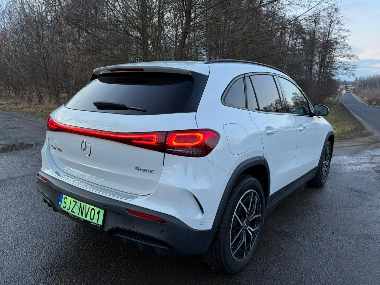 Mercedes EQA - Zdjęcie 4