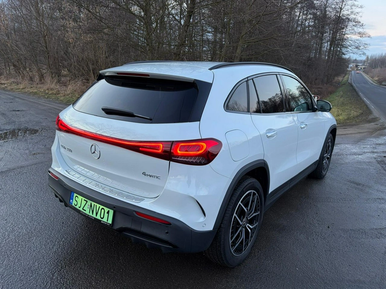 Mercedes EQA - Zdjęcie 8