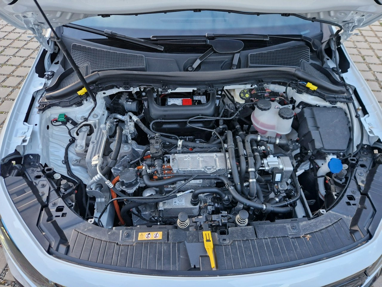 Mercedes EQA - Zdjęcie 10