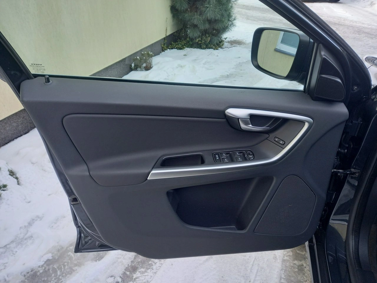 Volvo XC 60 - Zdjęcie 28