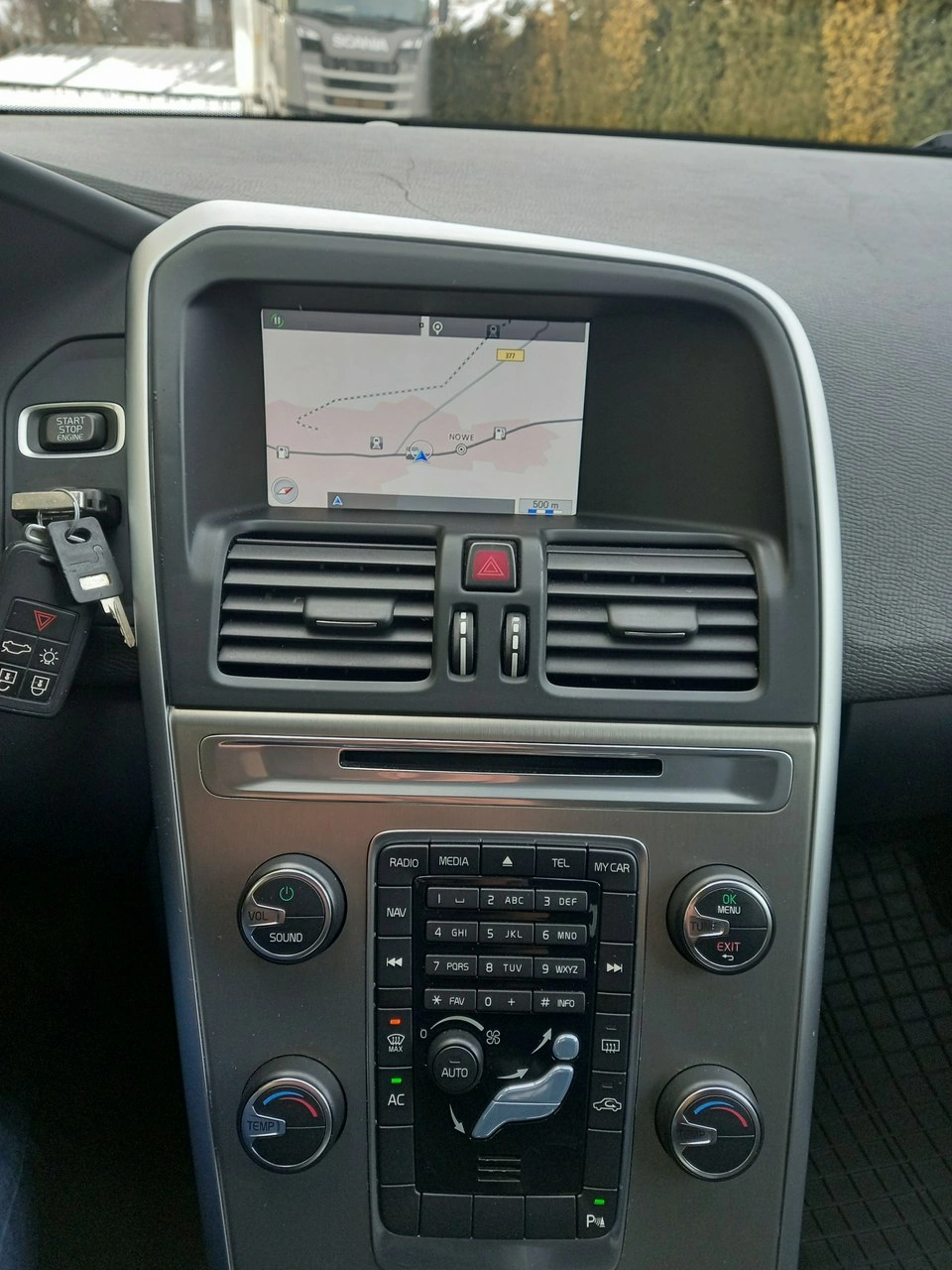 Volvo XC 60 - Zdjęcie 32