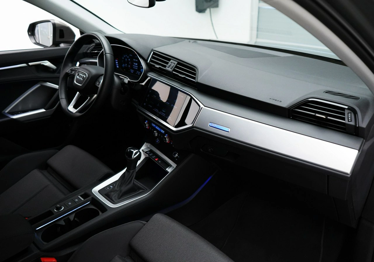 Audi Q3 - Zdjęcie 16