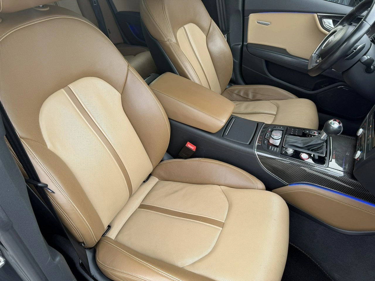 Audi RS7 - Zdjęcie 27