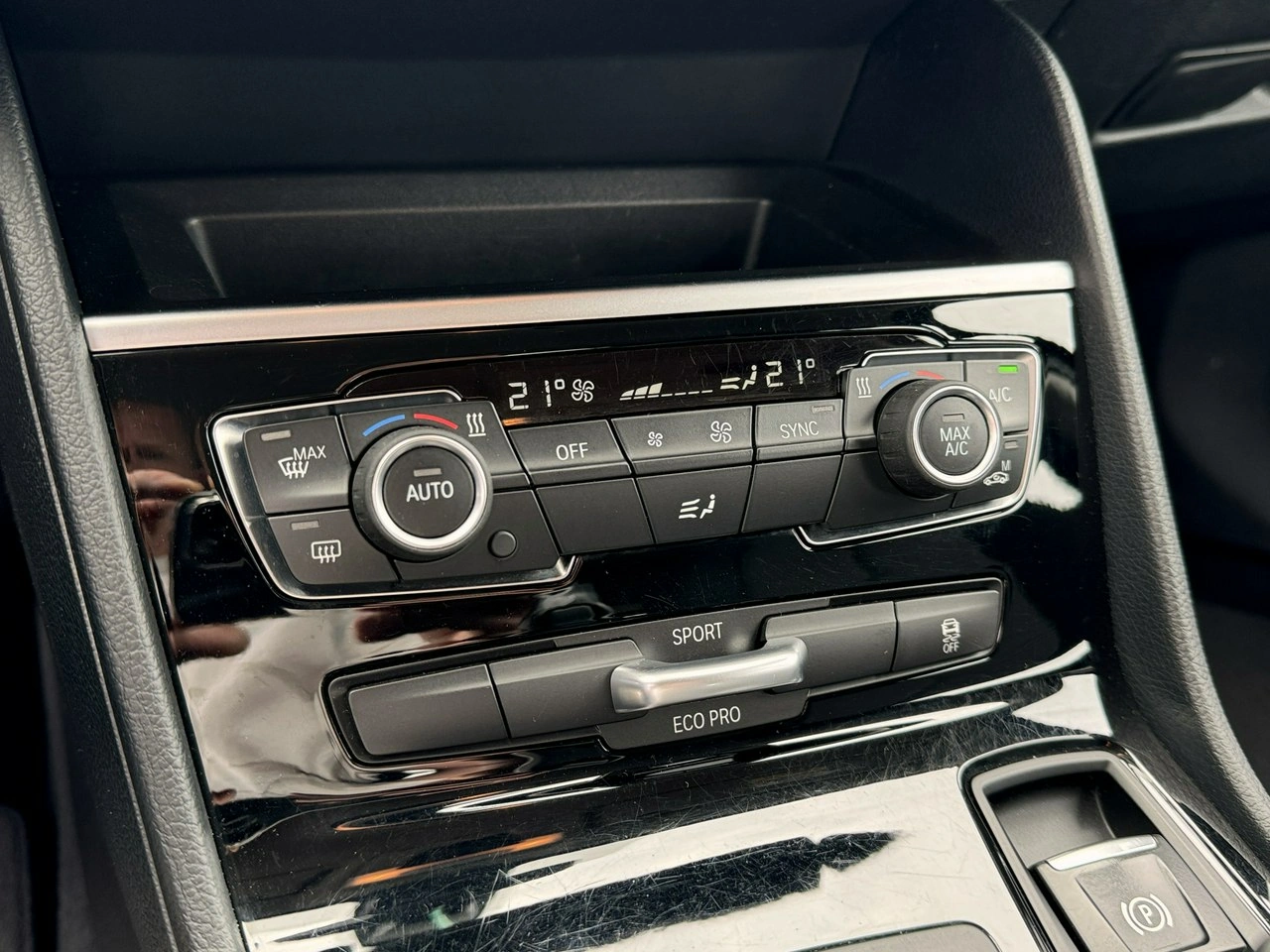 BMW 216 - Zdjęcie 33