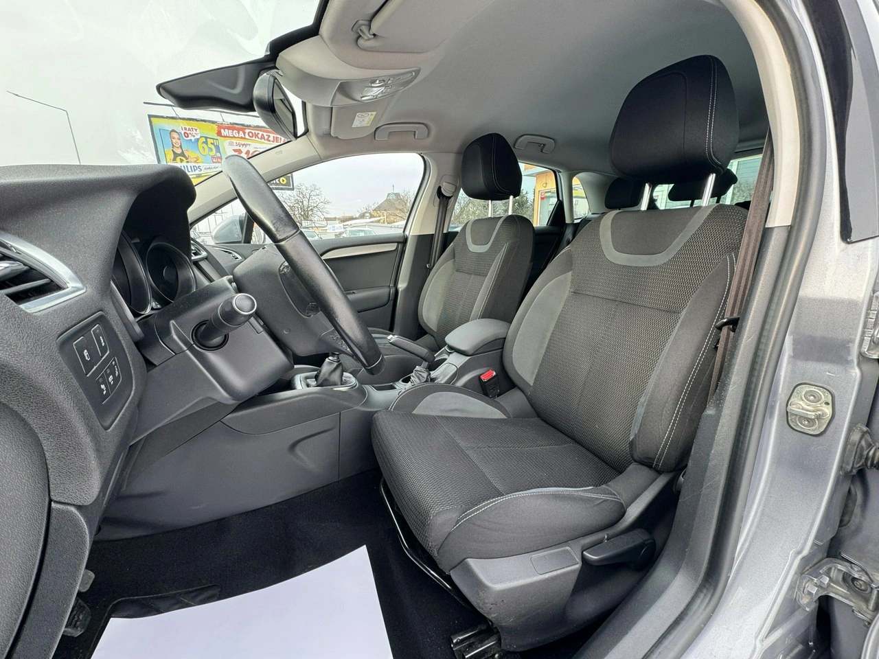 Citroën C4 - Zdjęcie 14