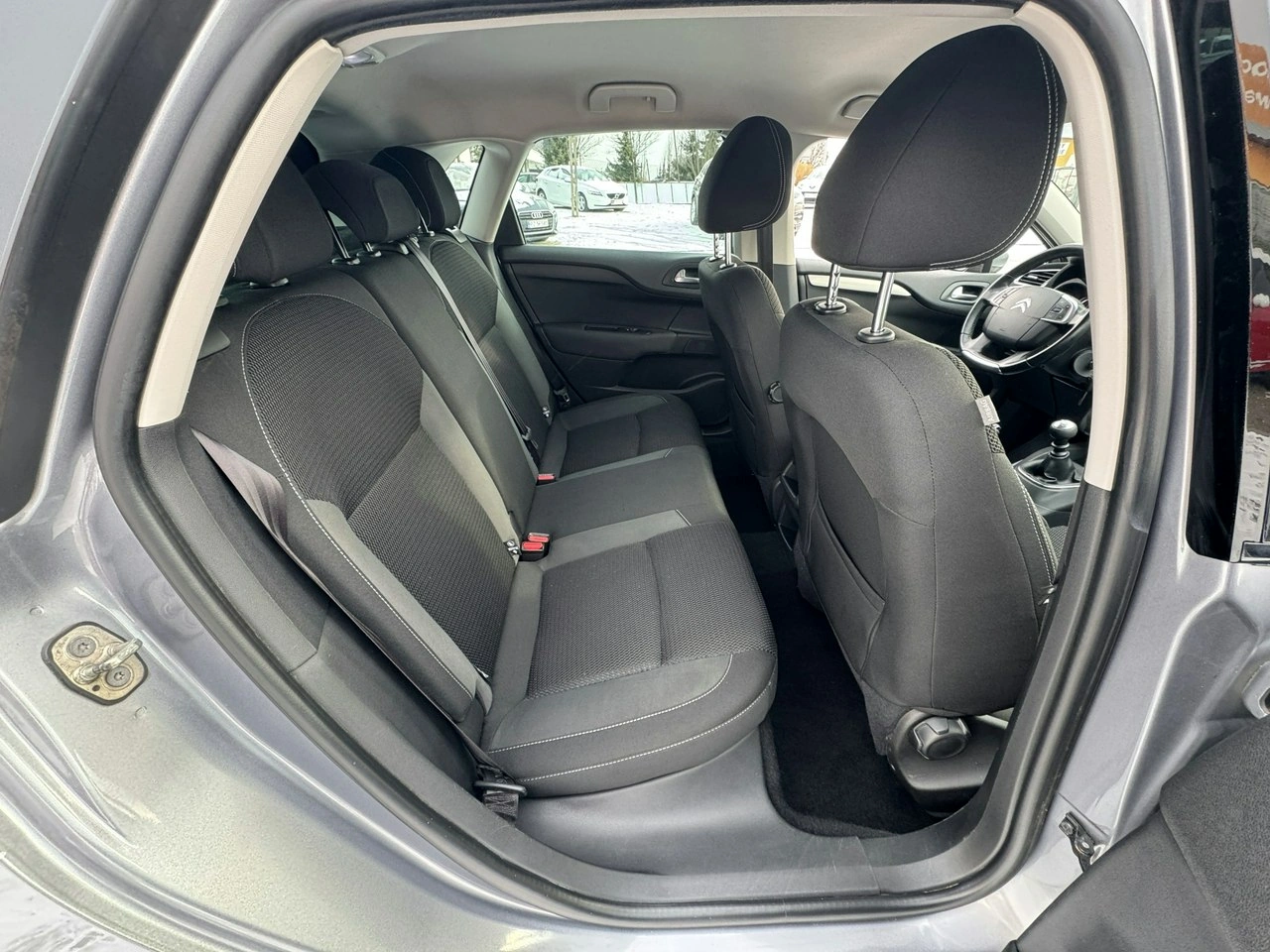 Citroën C4 - Zdjęcie 17