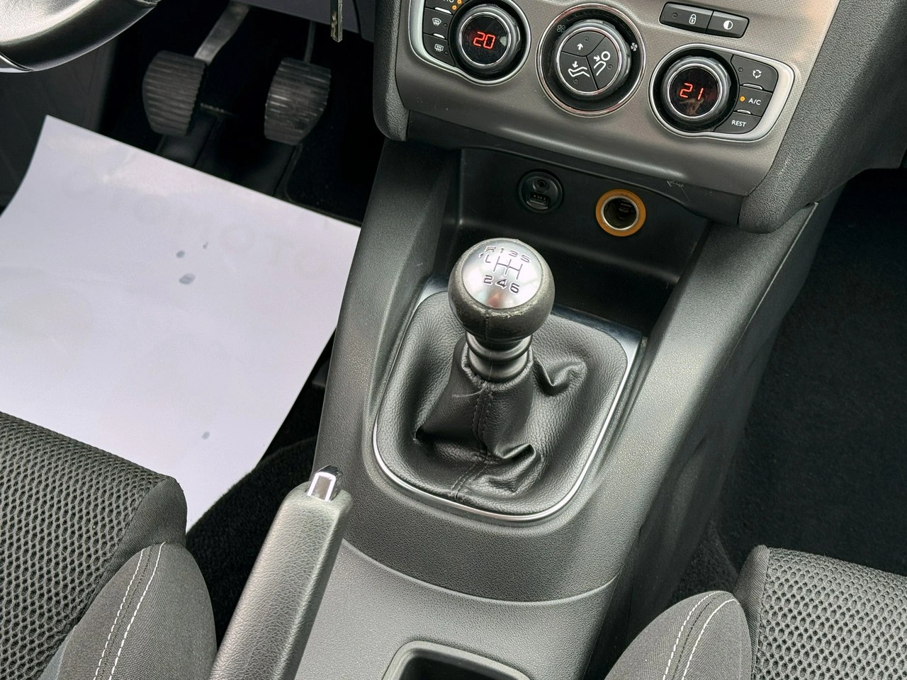 Citroën C4 - Zdjęcie 28