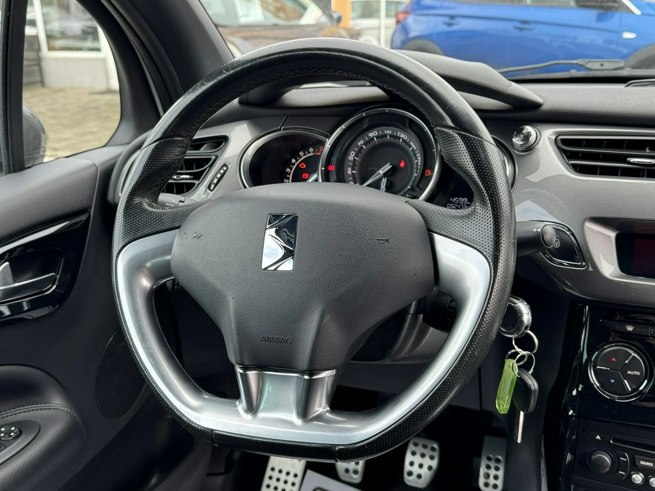 Citroën DS3 - Zdjęcie 19