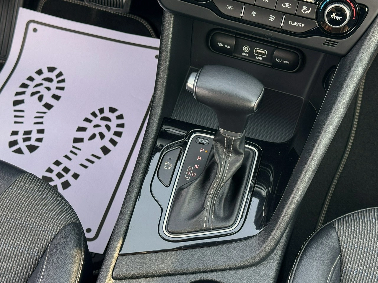 Kia Niro - Zdjęcie 27