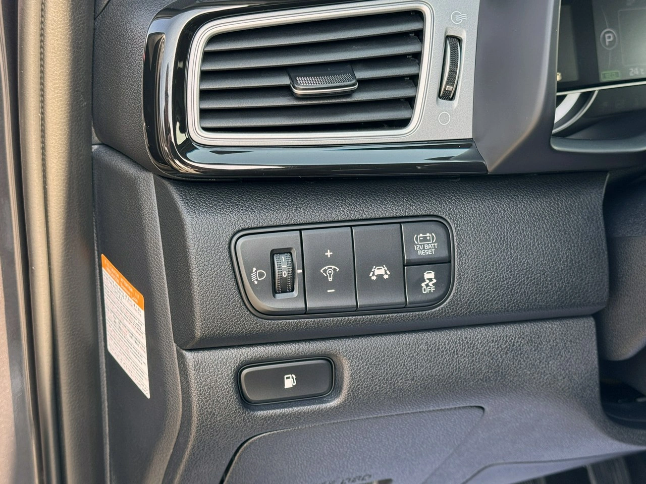 Kia Niro - Zdjęcie 28