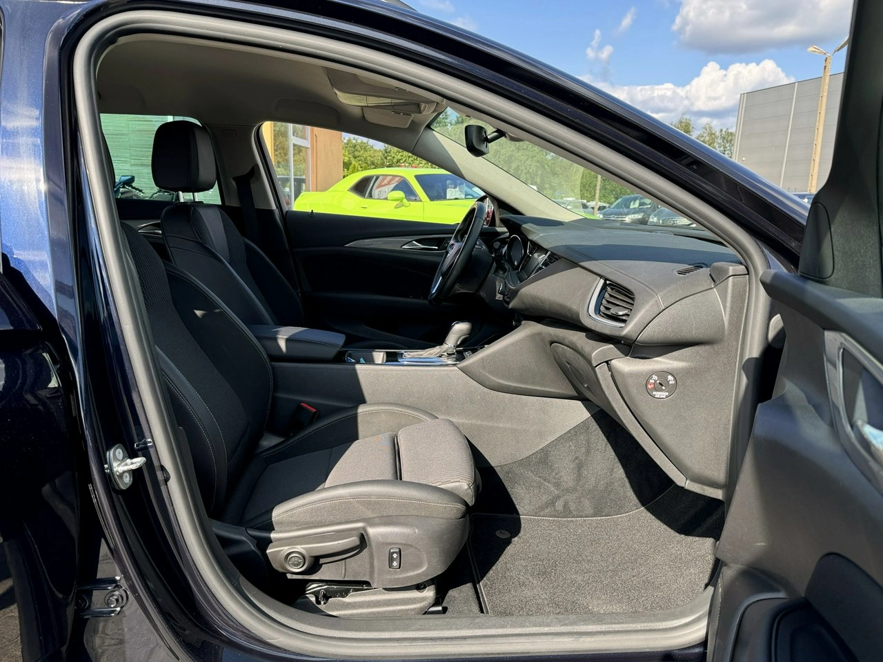 Opel Insignia - Zdjęcie 19