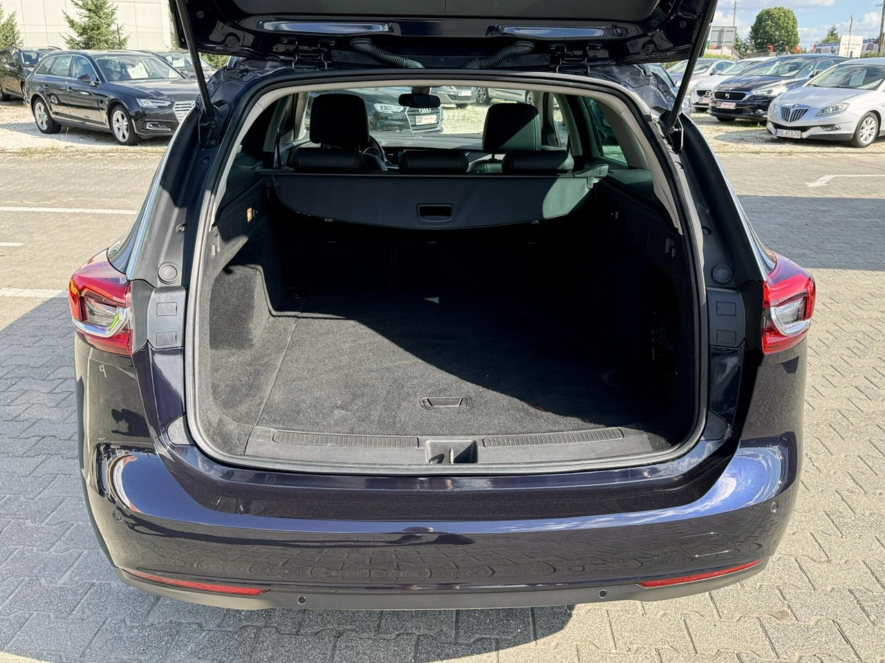 Opel Insignia - Zdjęcie 23