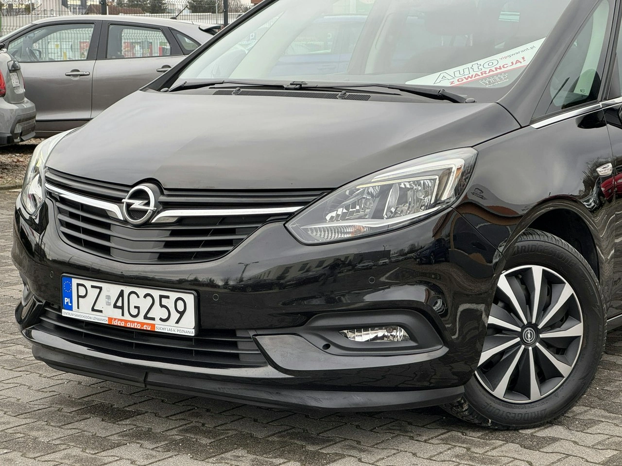Opel Zafira - Zdjęcie 10