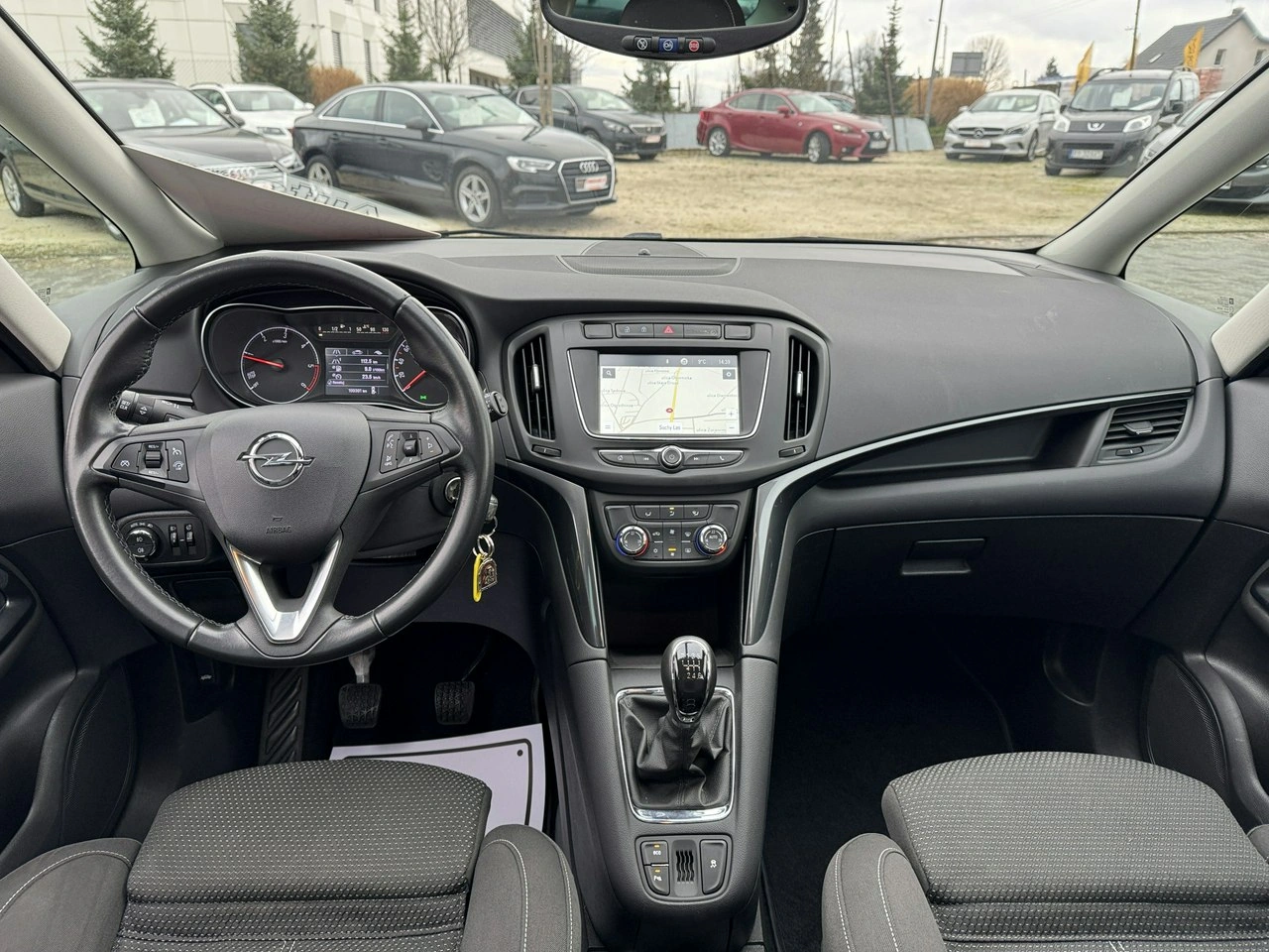 Opel Zafira - Zdjęcie 18