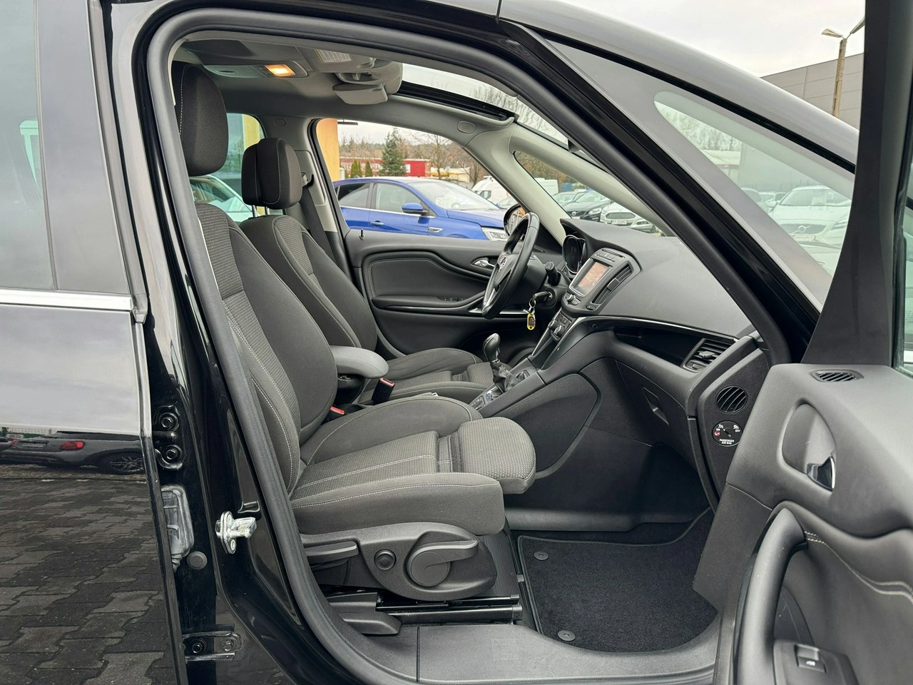 Opel Zafira - Zdjęcie 19