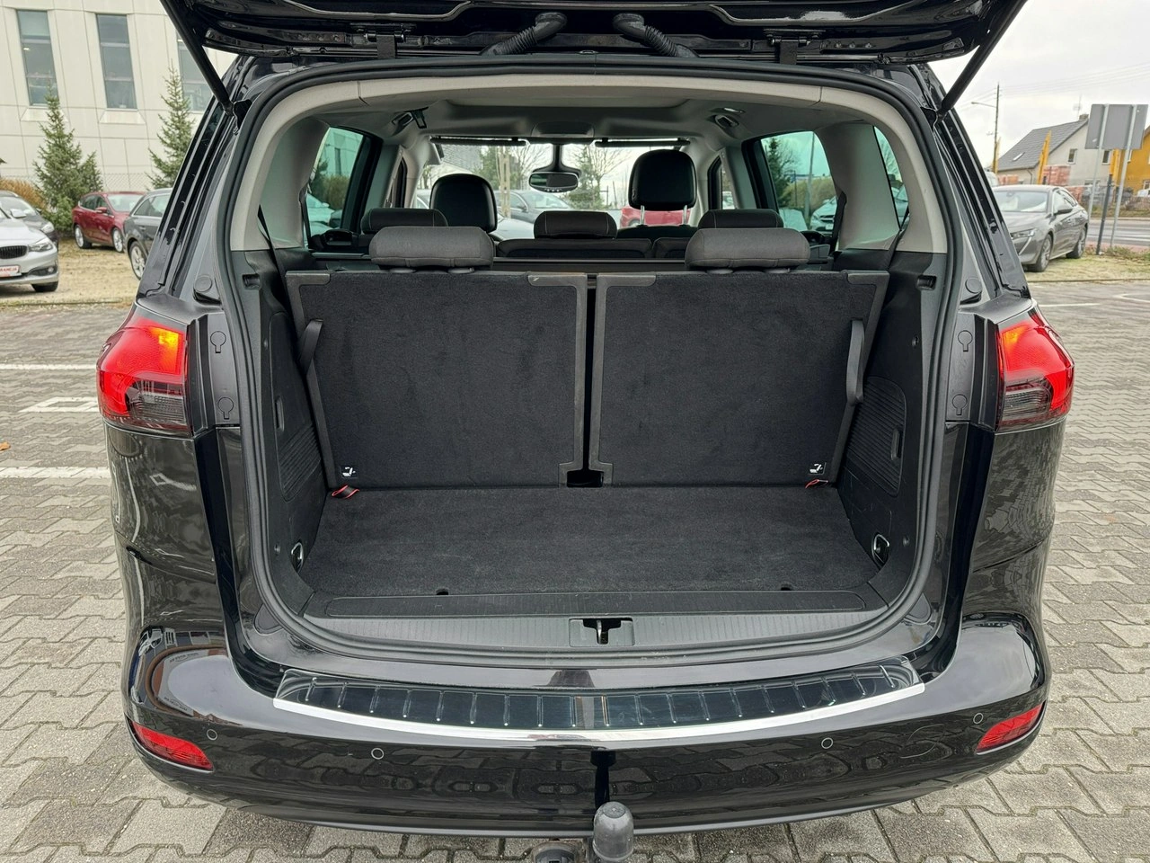 Opel Zafira - Zdjęcie 24