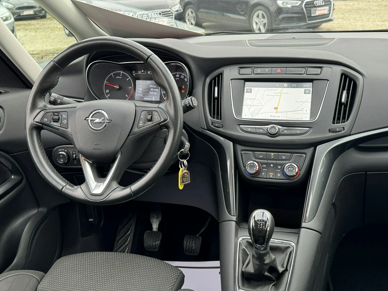 Opel Zafira - Zdjęcie 27