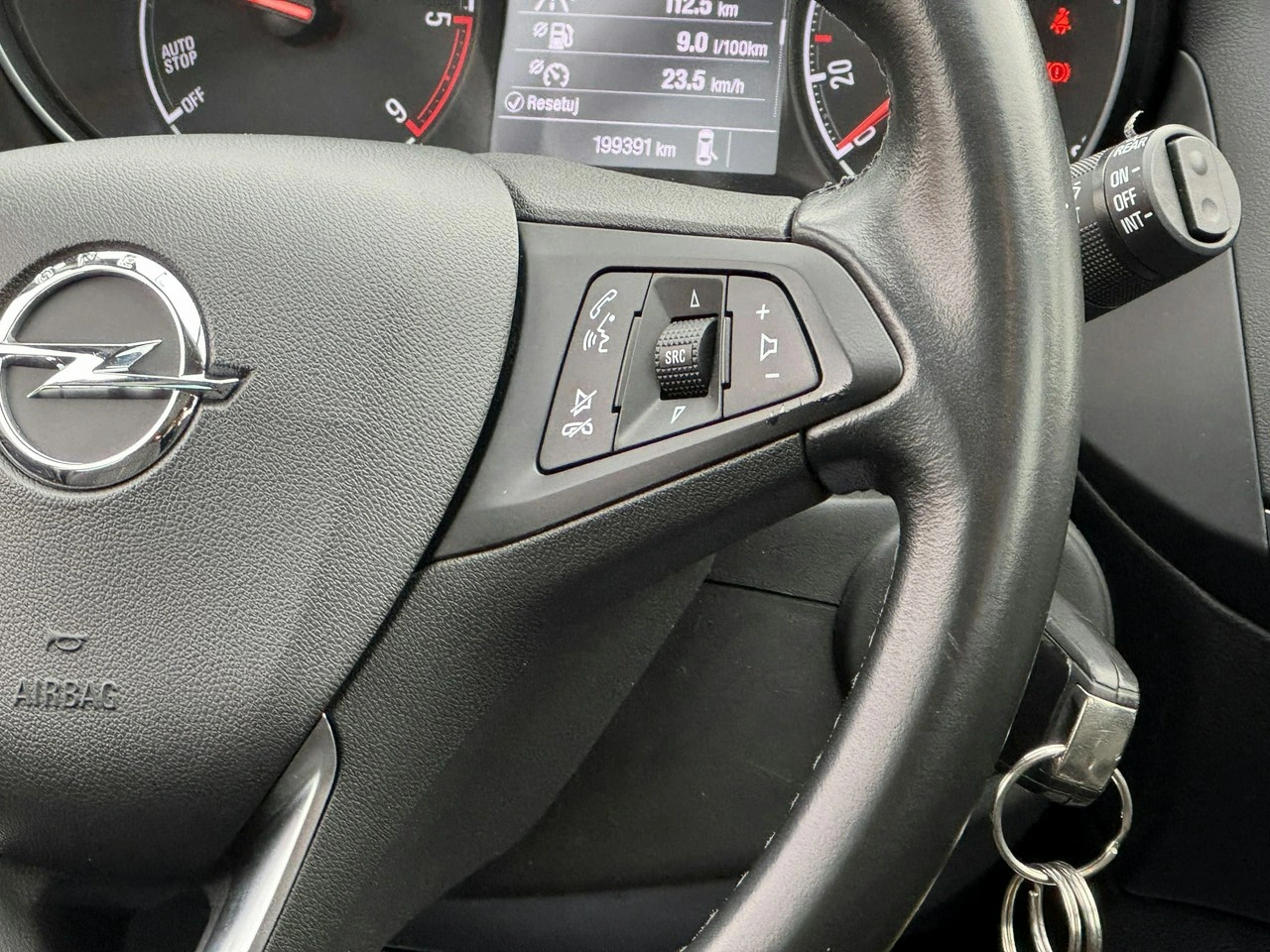 Opel Zafira - Zdjęcie 30