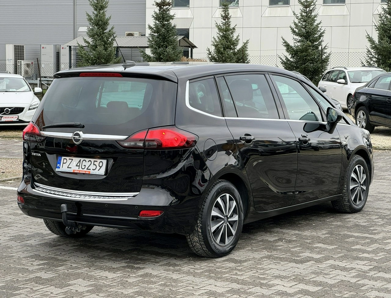 Opel Zafira - Zdjęcie 6