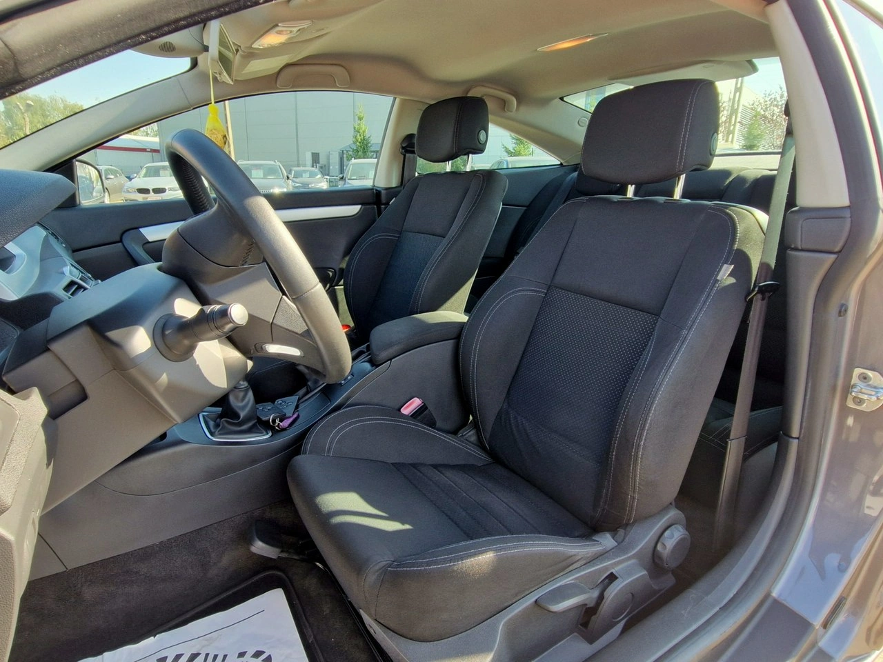 Renault Laguna - Zdjęcie 16