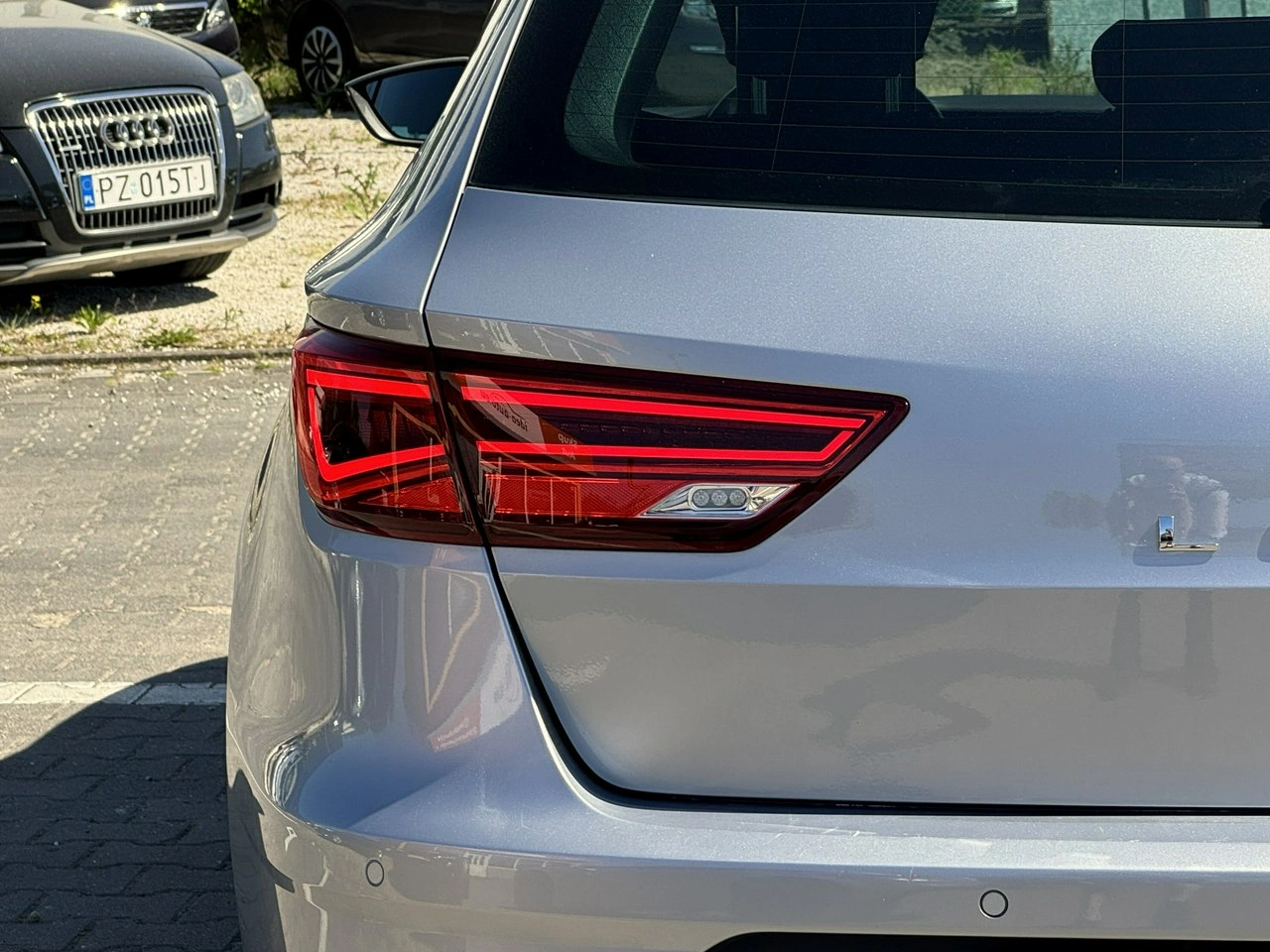 Seat Leon - Zdjęcie 16