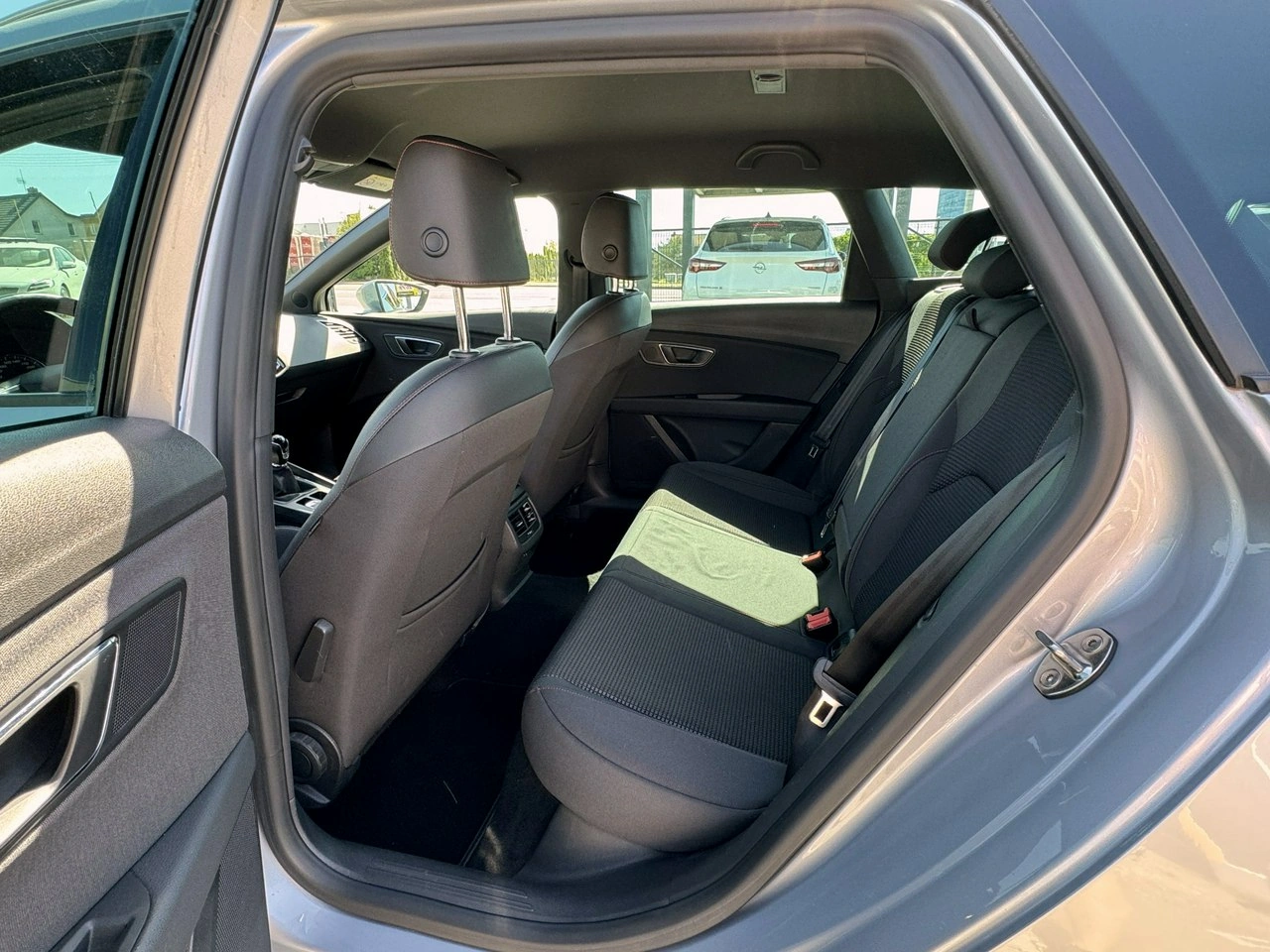 Seat Leon - Zdjęcie 23