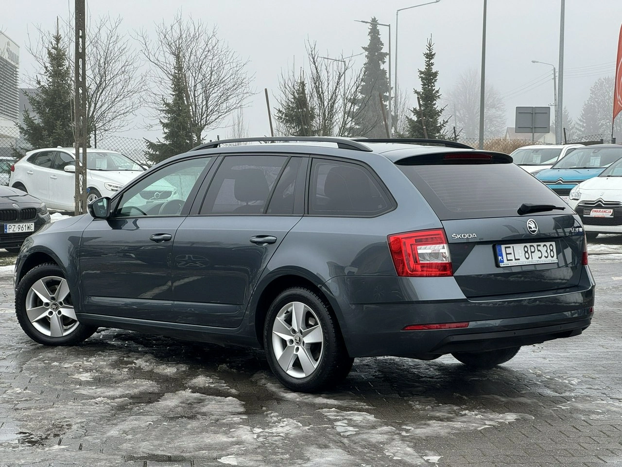 Skoda Octavia - Zdjęcie 4