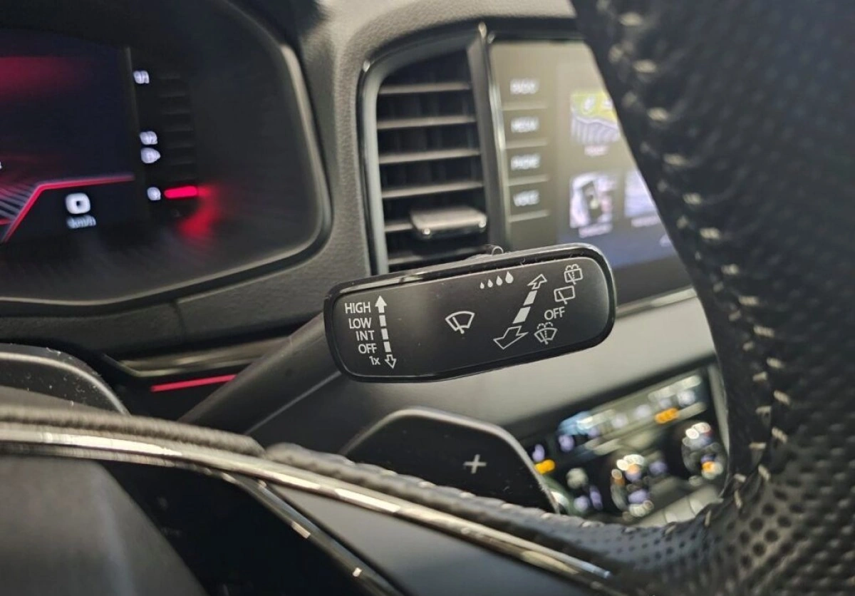 Skoda Karoq - Zdjęcie 17