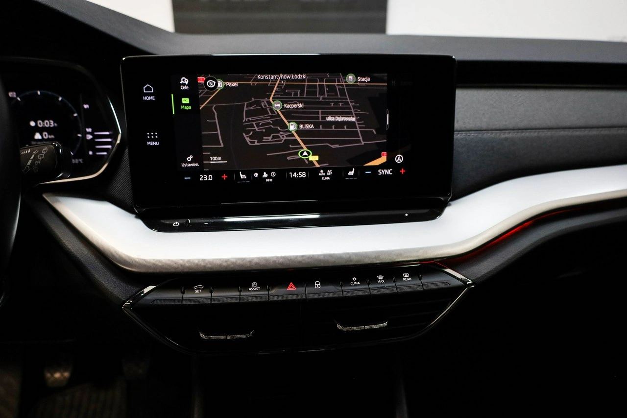 Skoda Octavia - Zdjęcie 21