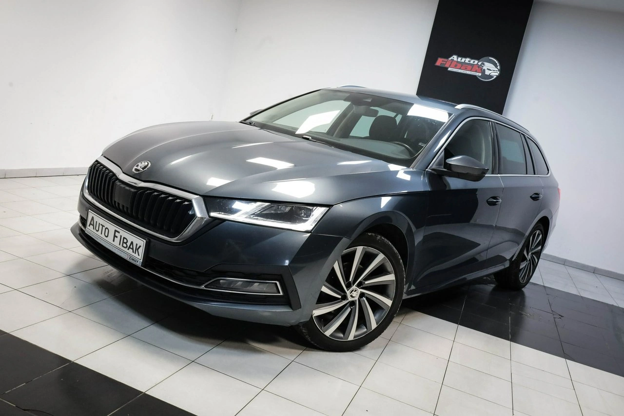 Skoda Octavia - Zdjęcie 2