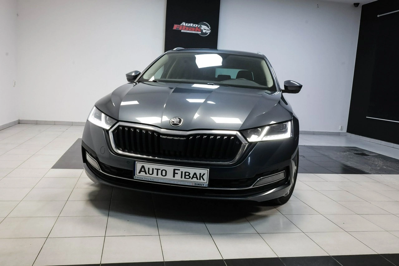 Skoda Octavia - Zdjęcie 3