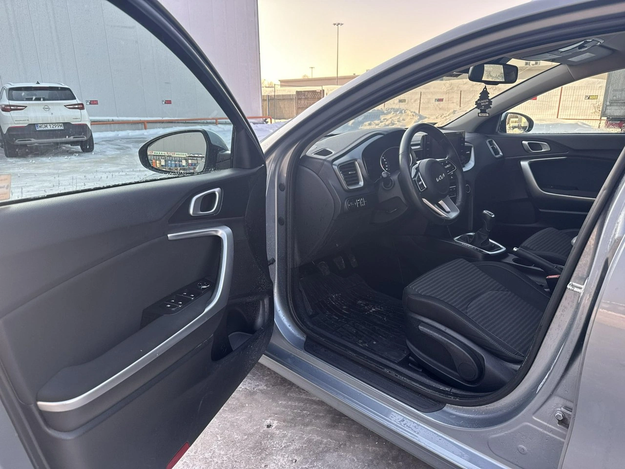 Kia Ceed - Zdjęcie 9