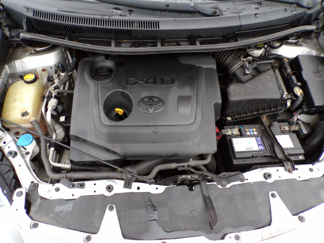 Toyota Auris - Zdjęcie 27