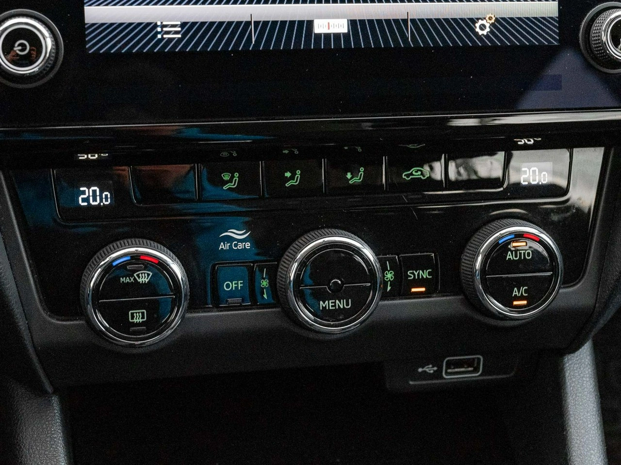 Skoda Octavia - Zdjęcie 15