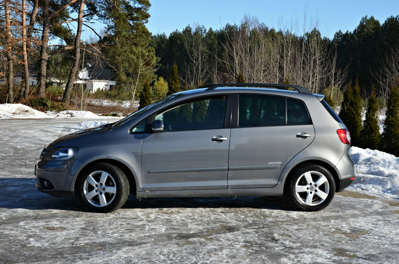 Volkswagen Golf Plus - Zdjęcie 14
