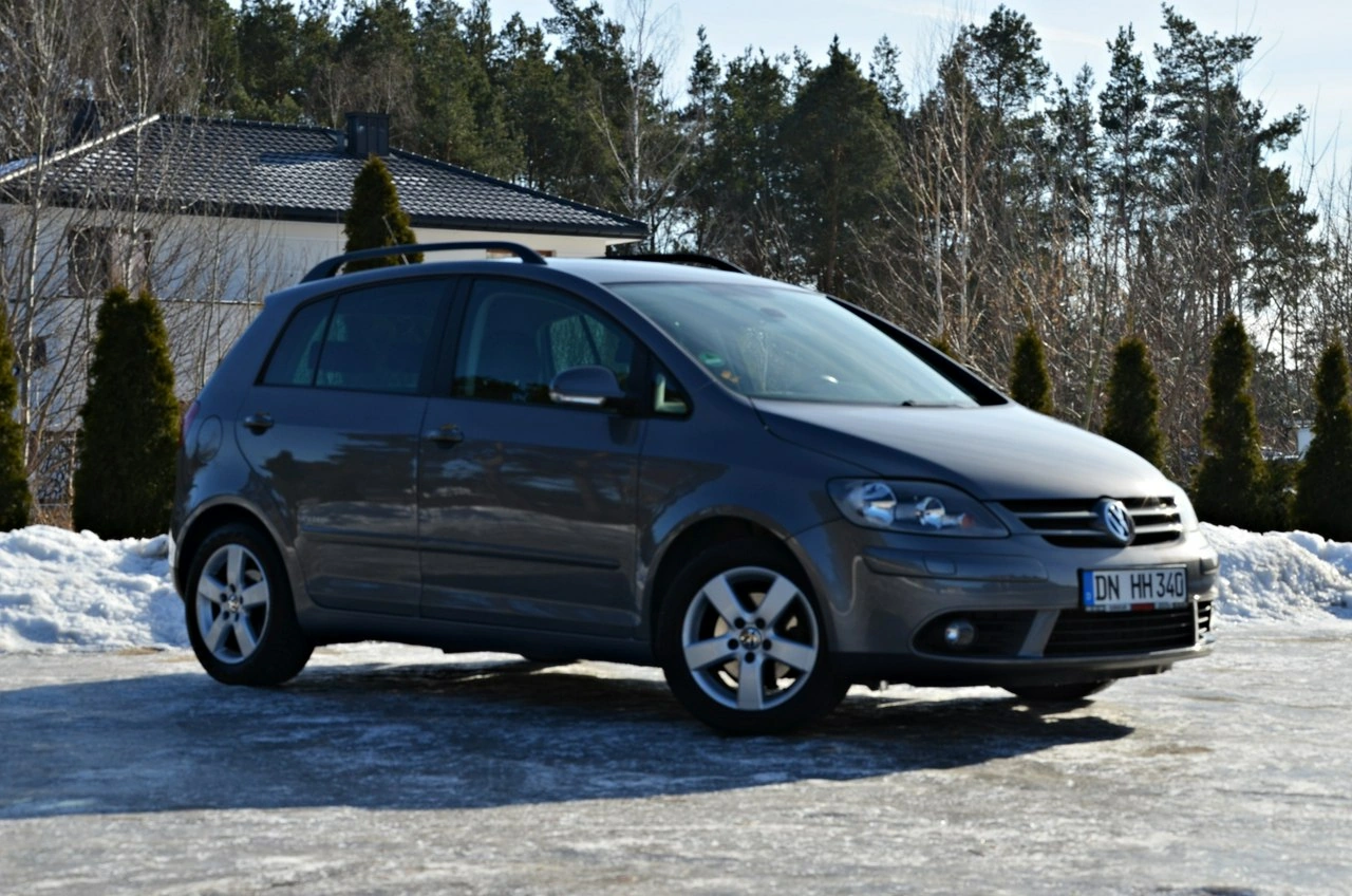 Volkswagen Golf Plus - Zdjęcie 15