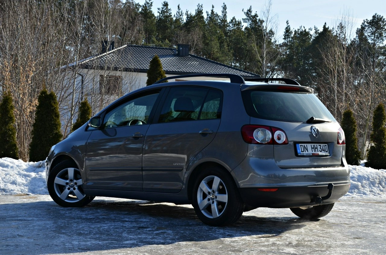 Volkswagen Golf Plus - Zdjęcie 18