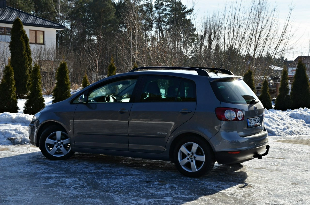 Volkswagen Golf Plus - Zdjęcie 19