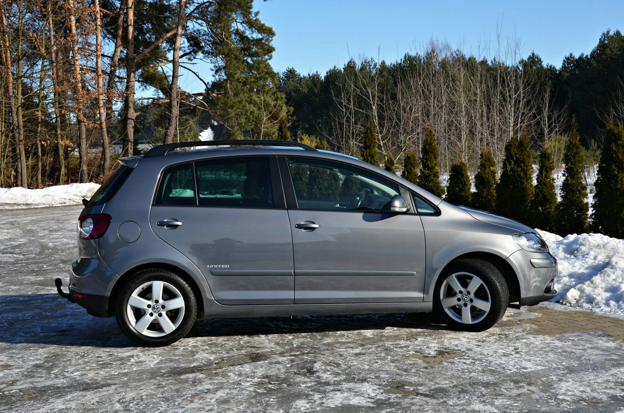 Volkswagen Golf Plus - Zdjęcie 25