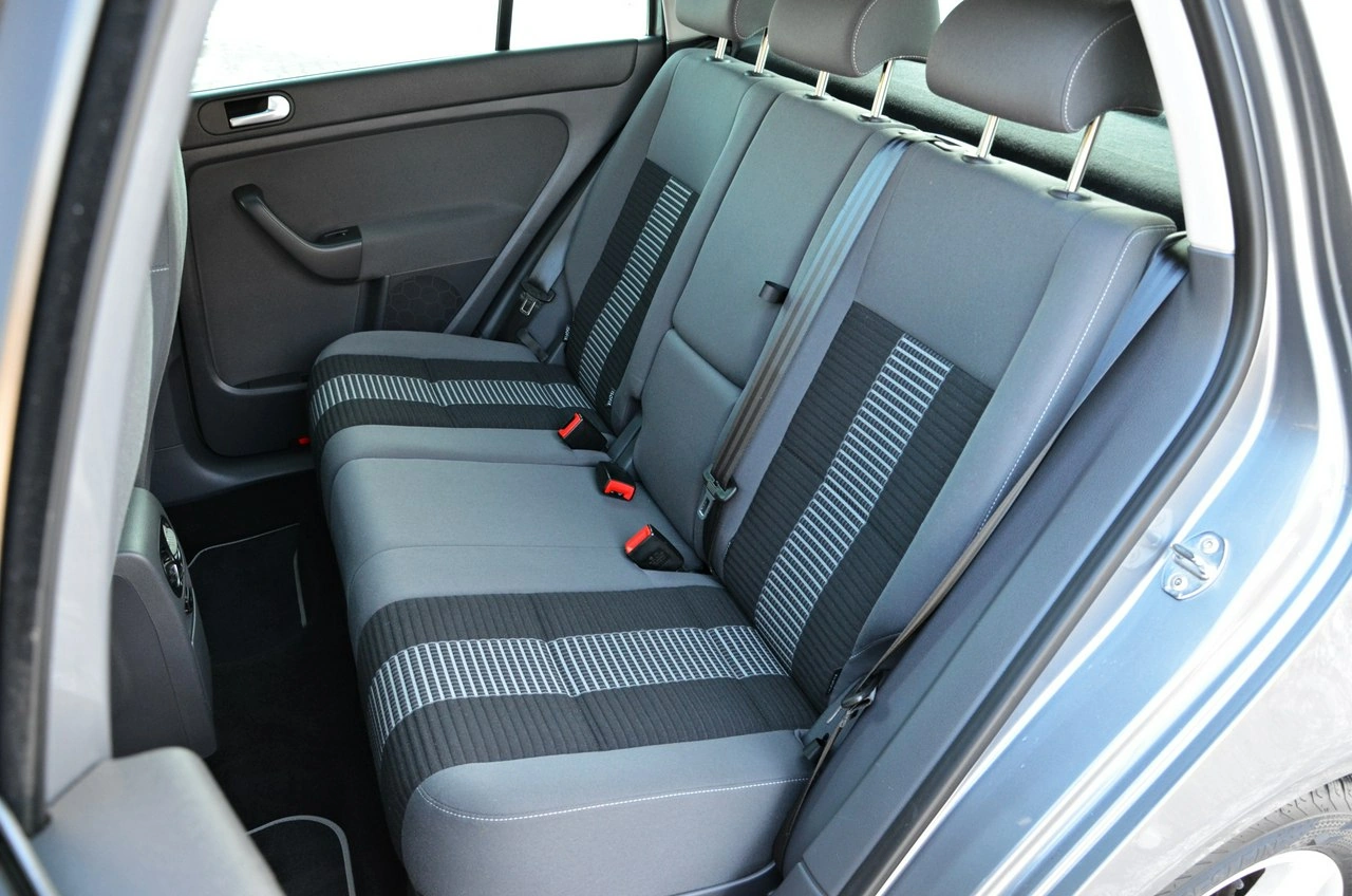 Volkswagen Golf Plus - Zdjęcie 31