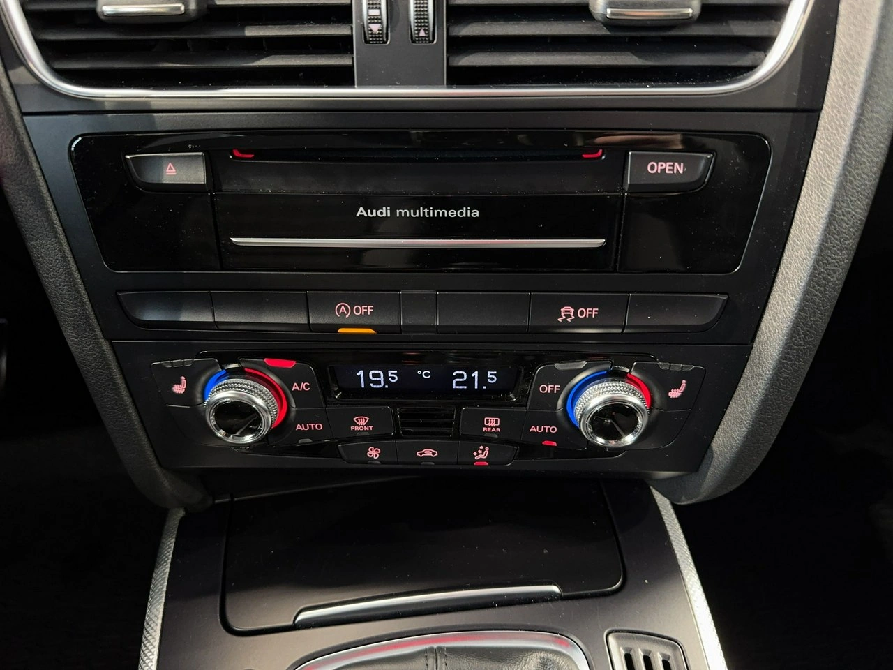 Audi A4 - Zdjęcie 24